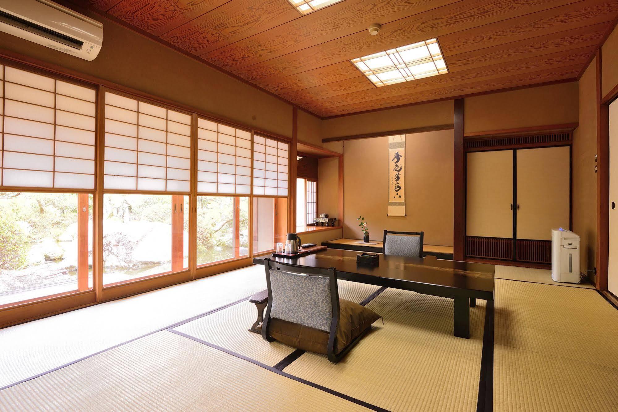 伊豆 Oni No Sumika酒店 外观 照片